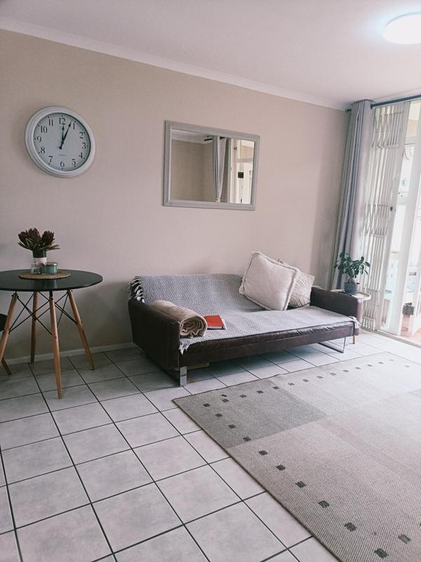 1 Bedroom Property for Sale in Hillcrest KwaZulu-Natal