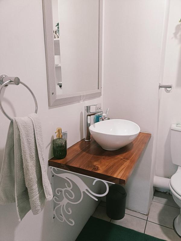 1 Bedroom Property for Sale in Hillcrest KwaZulu-Natal