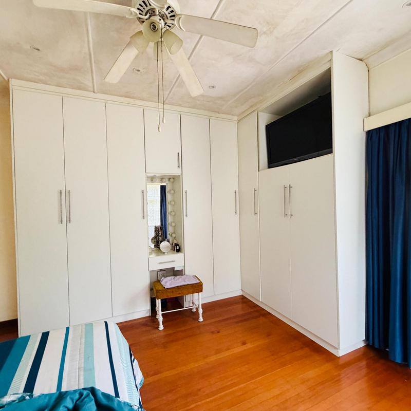 4 Bedroom Property for Sale in Sea View KwaZulu-Natal