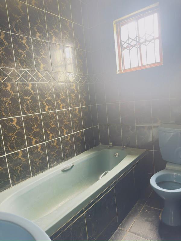 4 Bedroom Property for Sale in Inanda Glebe KwaZulu-Natal