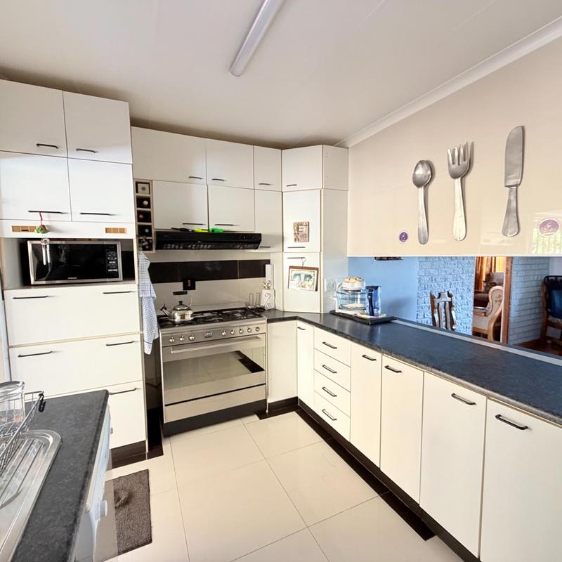 3 Bedroom Property for Sale in New Dawn Park KwaZulu-Natal