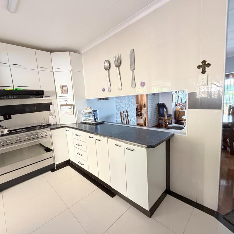 3 Bedroom Property for Sale in New Dawn Park KwaZulu-Natal