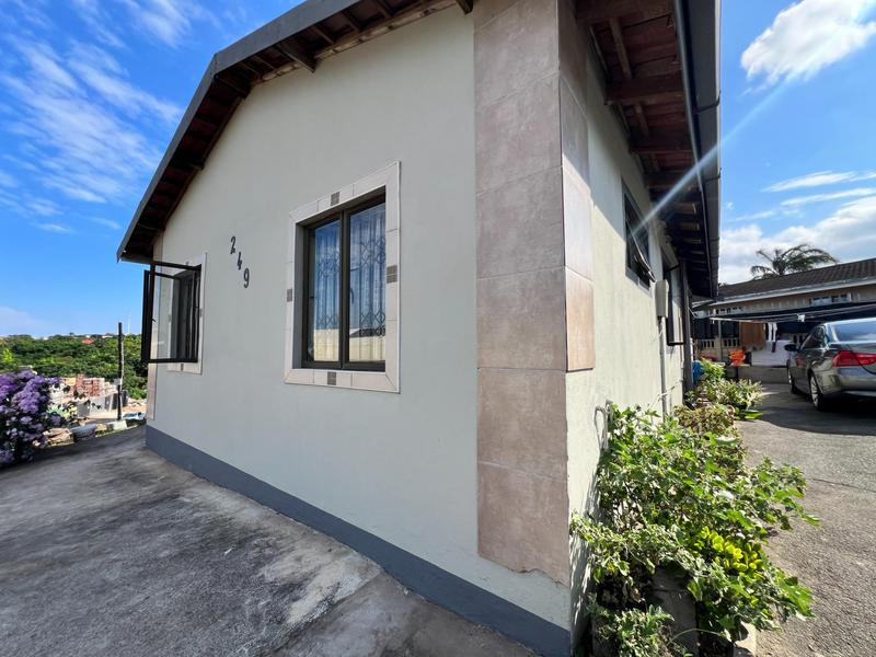 4 Bedroom Property for Sale in Castlehill KwaZulu-Natal