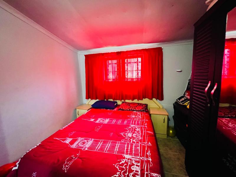 4 Bedroom Property for Sale in Castlehill KwaZulu-Natal