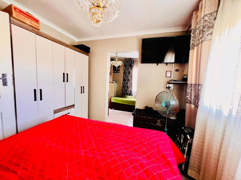 4 Bedroom Property for Sale in Castlehill KwaZulu-Natal