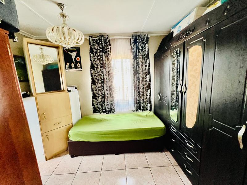 4 Bedroom Property for Sale in Castlehill KwaZulu-Natal