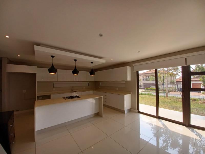 4 Bedroom Property for Sale in Izinga KwaZulu-Natal