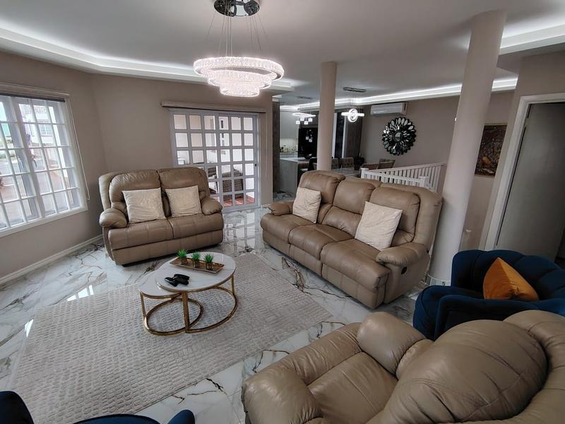 3 Bedroom Property for Sale in Sunningdale KwaZulu-Natal