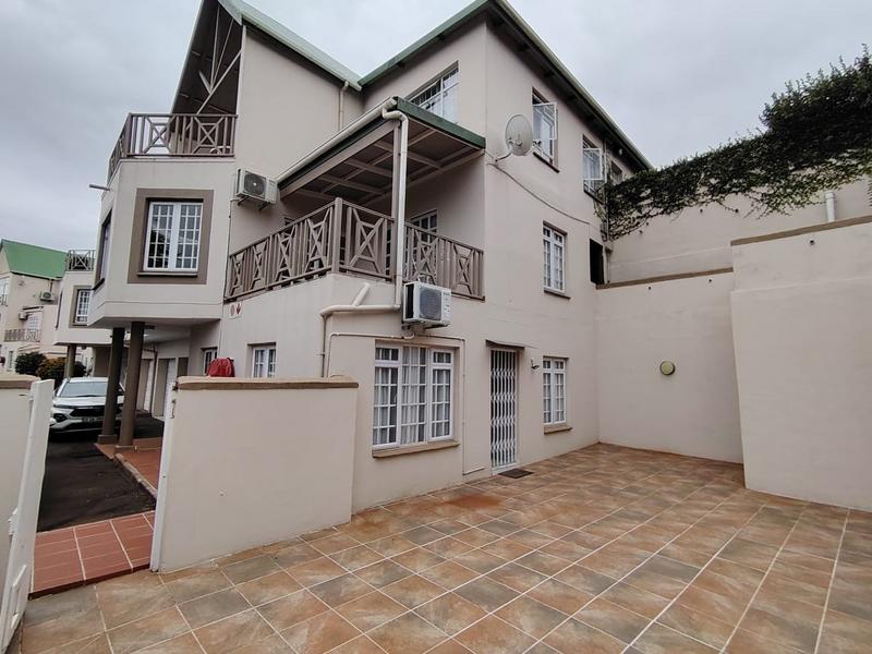 3 Bedroom Property for Sale in Sunningdale KwaZulu-Natal