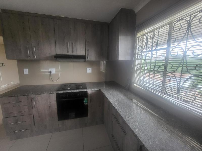 To Let 3 Bedroom Property for Rent in Trenance Park KwaZulu-Natal
