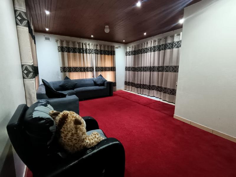 4 Bedroom Property for Sale in Riyadh KwaZulu-Natal