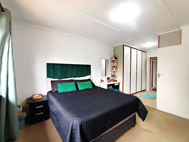 3 Bedroom Property for Sale in Hayfields KwaZulu-Natal