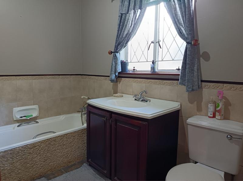 4 Bedroom Property for Sale in Howick KwaZulu-Natal