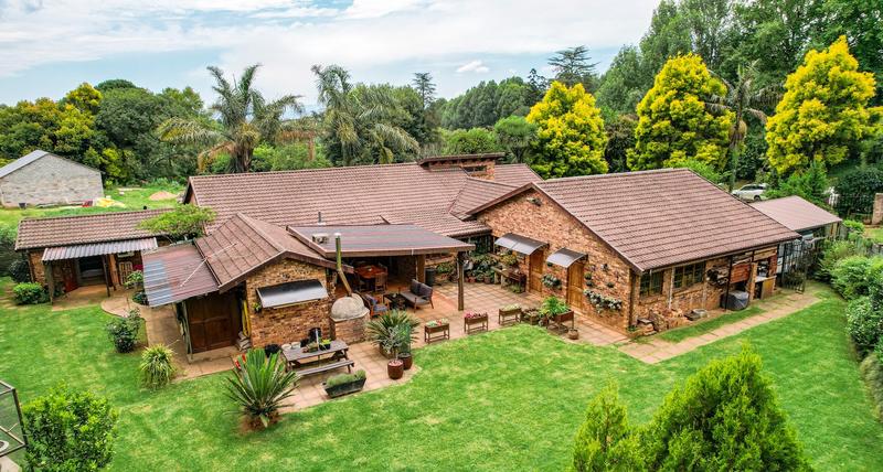 4 Bedroom Property for Sale in Leonard KwaZulu-Natal