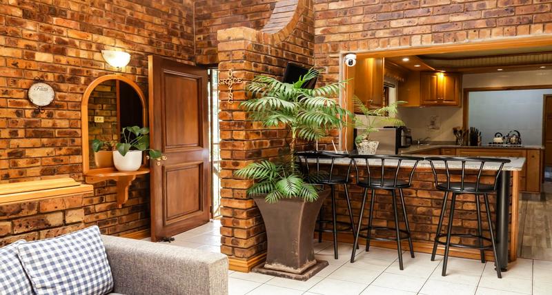 4 Bedroom Property for Sale in Leonard KwaZulu-Natal