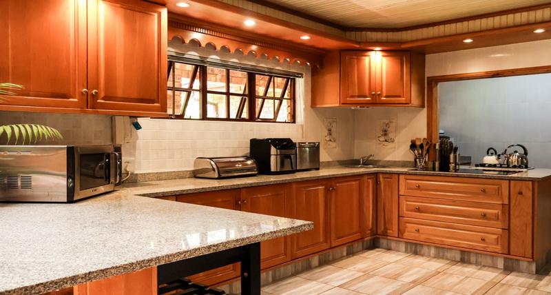 4 Bedroom Property for Sale in Leonard KwaZulu-Natal