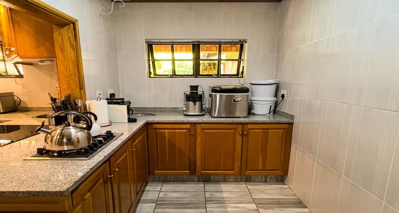 4 Bedroom Property for Sale in Leonard KwaZulu-Natal