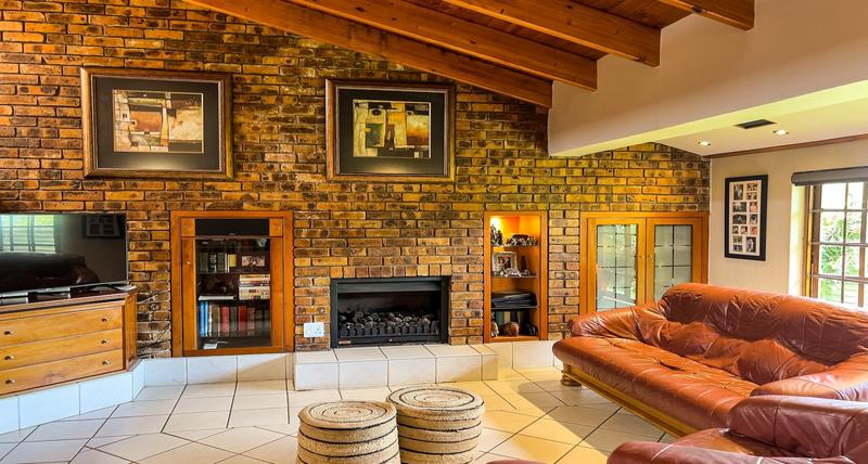 4 Bedroom Property for Sale in Leonard KwaZulu-Natal