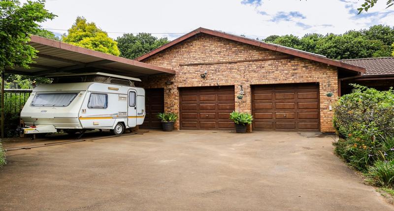 4 Bedroom Property for Sale in Leonard KwaZulu-Natal