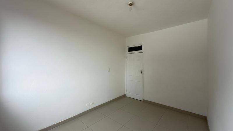 To Let 1 Bedroom Property for Rent in Overport KwaZulu-Natal