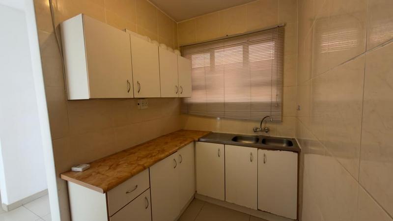 To Let 1 Bedroom Property for Rent in Overport KwaZulu-Natal