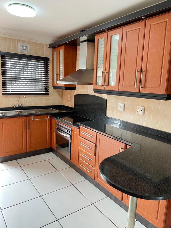 To Let 2 Bedroom Property for Rent in Bluff KwaZulu-Natal
