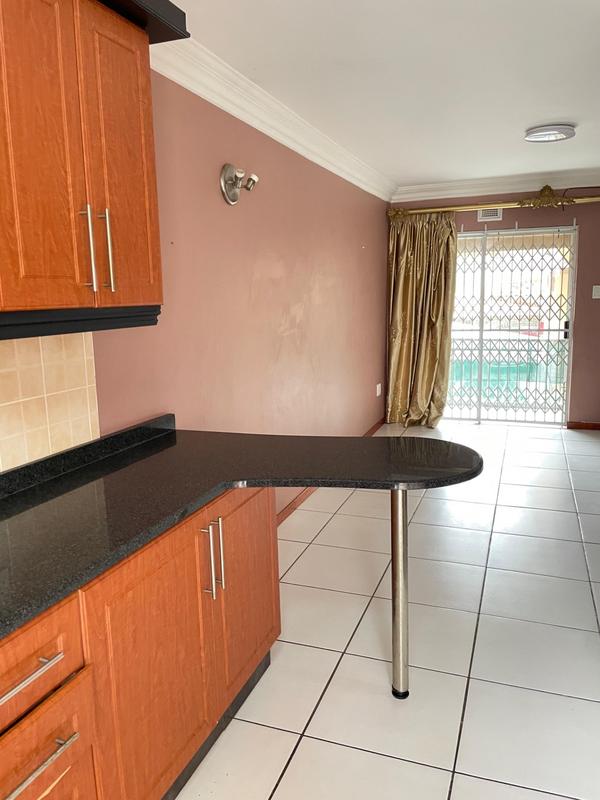 To Let 2 Bedroom Property for Rent in Bluff KwaZulu-Natal