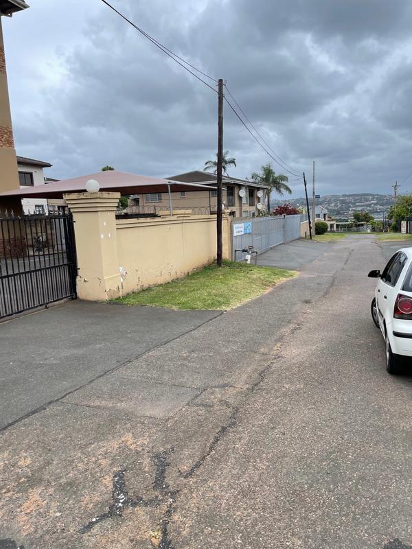 To Let 2 Bedroom Property for Rent in Bluff KwaZulu-Natal