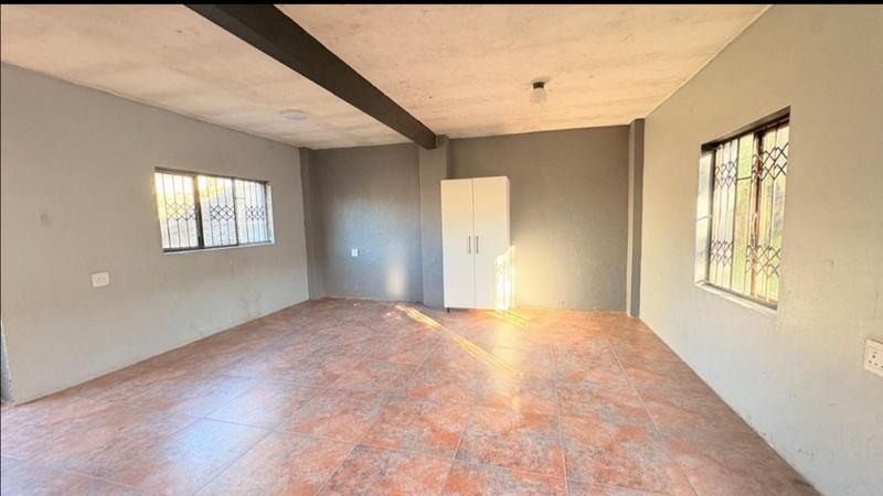 To Let 1 Bedroom Property for Rent in Hillary KwaZulu-Natal