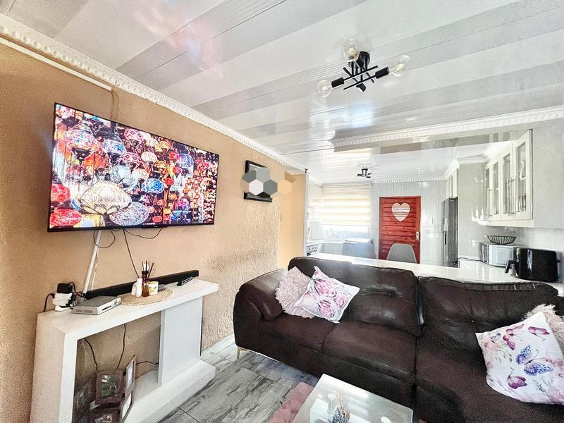 3 Bedroom Property for Sale in Copesville KwaZulu-Natal