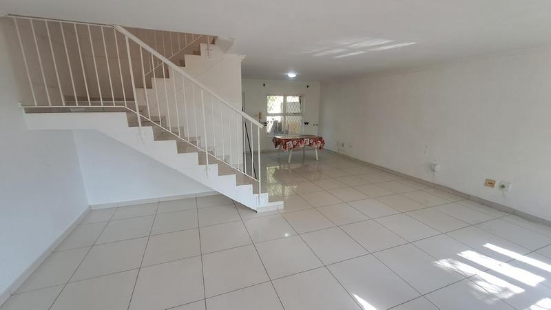 To Let 3 Bedroom Property for Rent in Sherwood KwaZulu-Natal