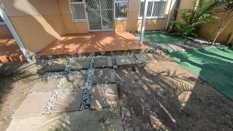 To Let 3 Bedroom Property for Rent in Sherwood KwaZulu-Natal