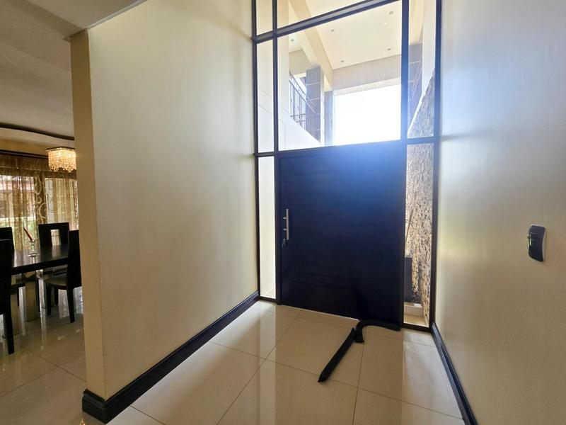 4 Bedroom Property for Sale in Izinga Ridge KwaZulu-Natal