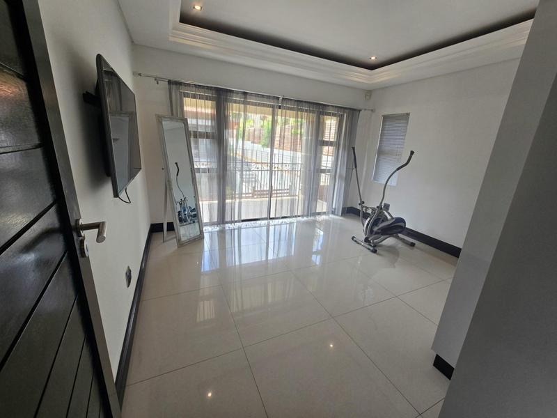 4 Bedroom Property for Sale in Izinga Ridge KwaZulu-Natal