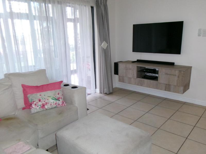 2 Bedroom Property for Sale in Uvongo Beach KwaZulu-Natal