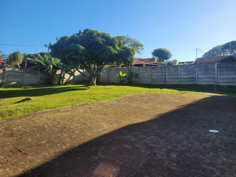 4 Bedroom Property for Sale in Manaba Beach KwaZulu-Natal
