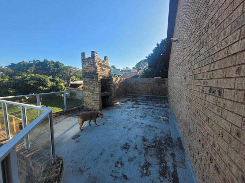 4 Bedroom Property for Sale in Manaba Beach KwaZulu-Natal