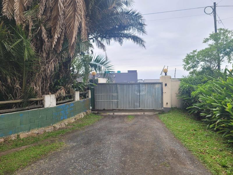 10 Bedroom Property for Sale in Manaba Beach KwaZulu-Natal