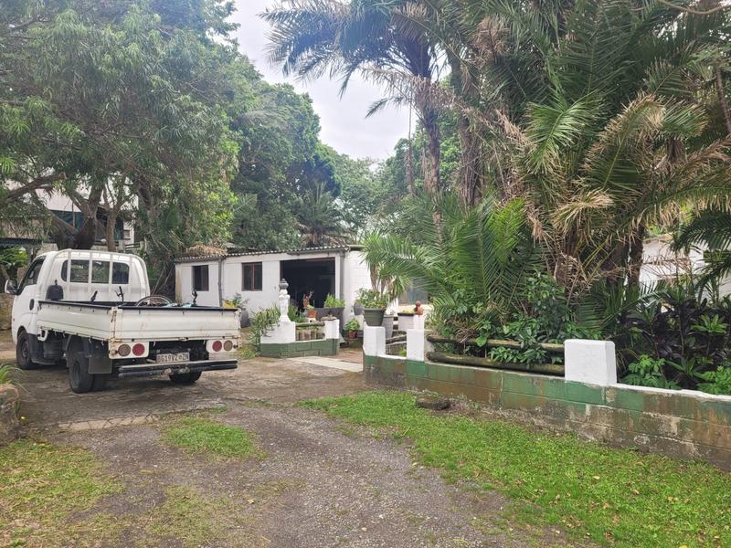 10 Bedroom Property for Sale in Manaba Beach KwaZulu-Natal