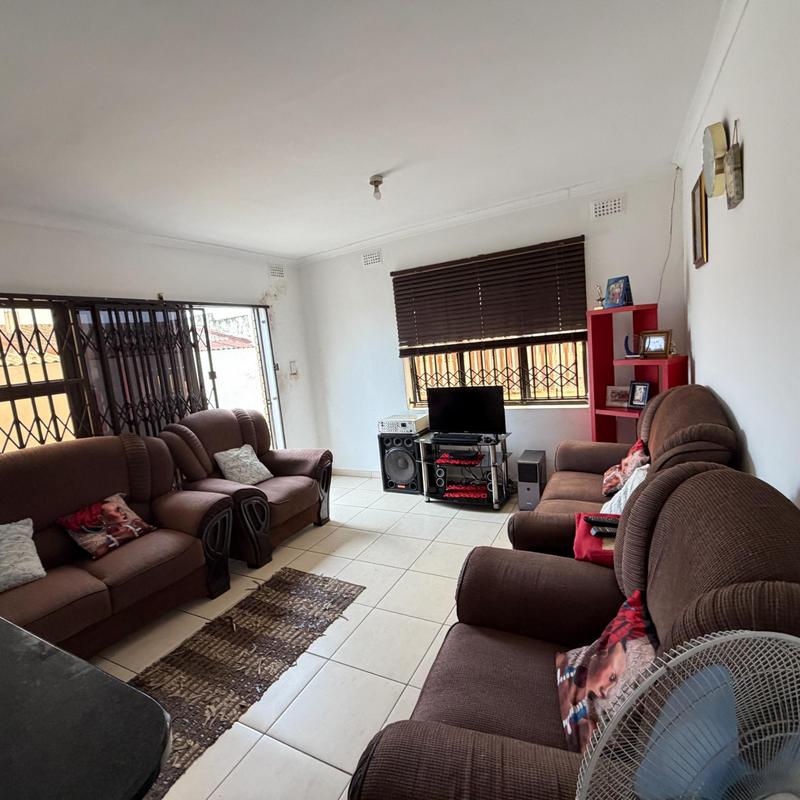 2 Bedroom Property for Sale in Austerville KwaZulu-Natal