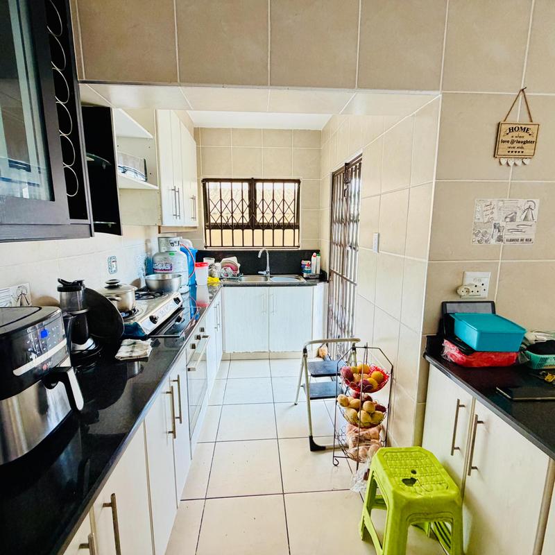 2 Bedroom Property for Sale in Austerville KwaZulu-Natal