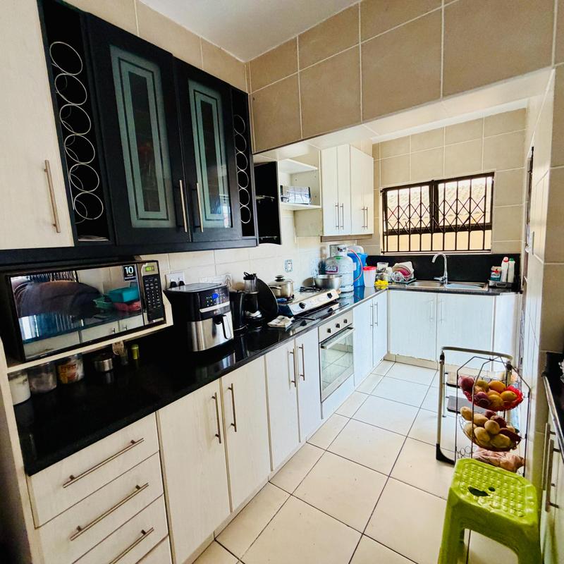 2 Bedroom Property for Sale in Austerville KwaZulu-Natal