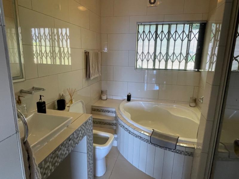 3 Bedroom Property for Sale in Umhlanga KwaZulu-Natal