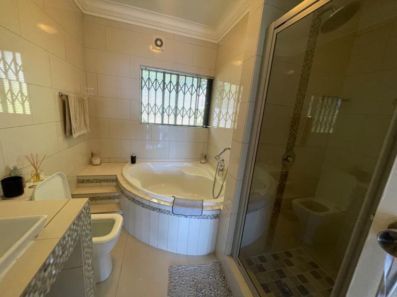 3 Bedroom Property for Sale in Umhlanga KwaZulu-Natal