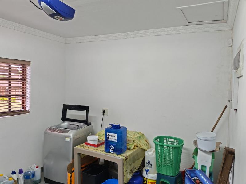 2 Bedroom Property for Sale in Hayfields KwaZulu-Natal