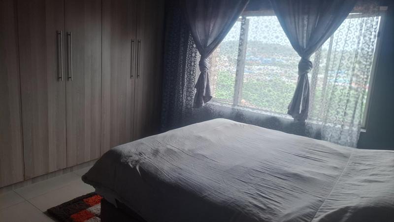 5 Bedroom Property for Sale in Kharwastan KwaZulu-Natal