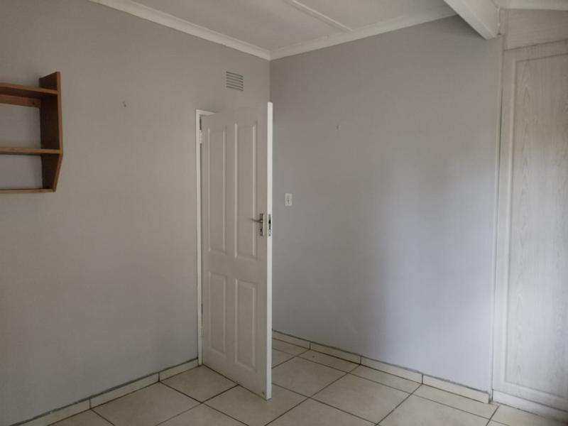 To Let 3 Bedroom Property for Rent in Richem KwaZulu-Natal