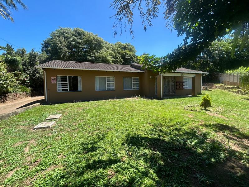 4 Bedroom Property for Sale in Uvongo KwaZulu-Natal