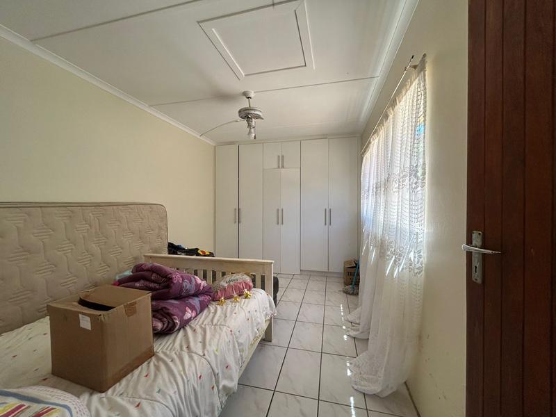 4 Bedroom Property for Sale in Uvongo KwaZulu-Natal