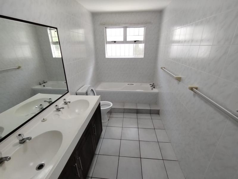 To Let 2 Bedroom Property for Rent in Umdloti Beach KwaZulu-Natal